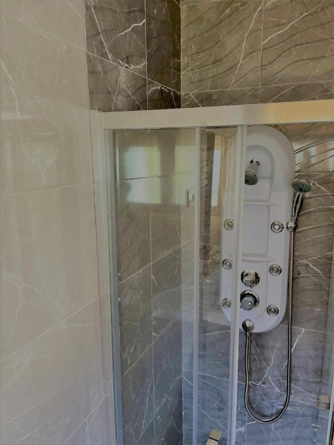 Ateliersurf29 Guest House Almada Esterno foto