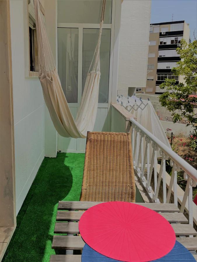 Ateliersurf29 Guest House Almada Esterno foto
